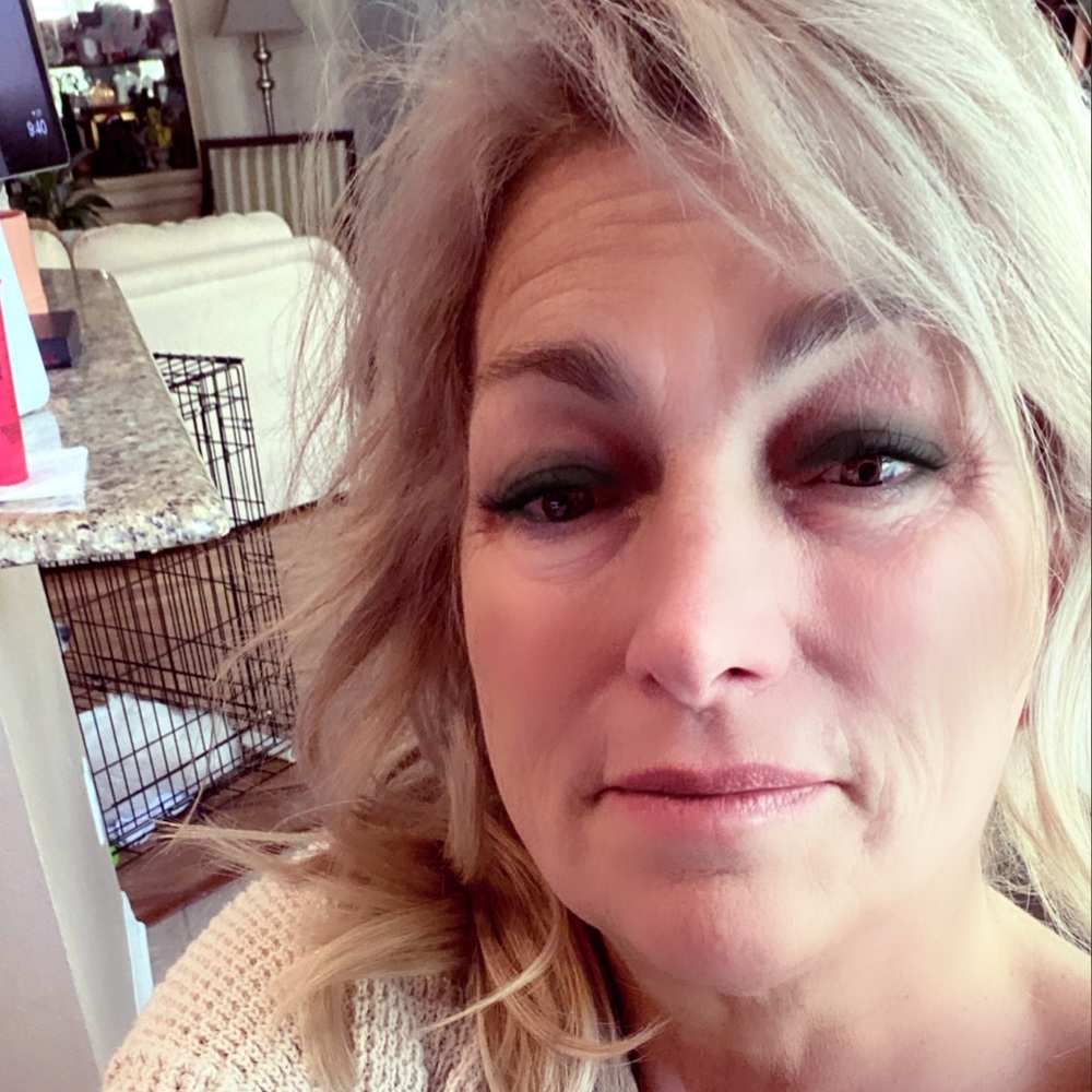 Meet your Posher, Mimi